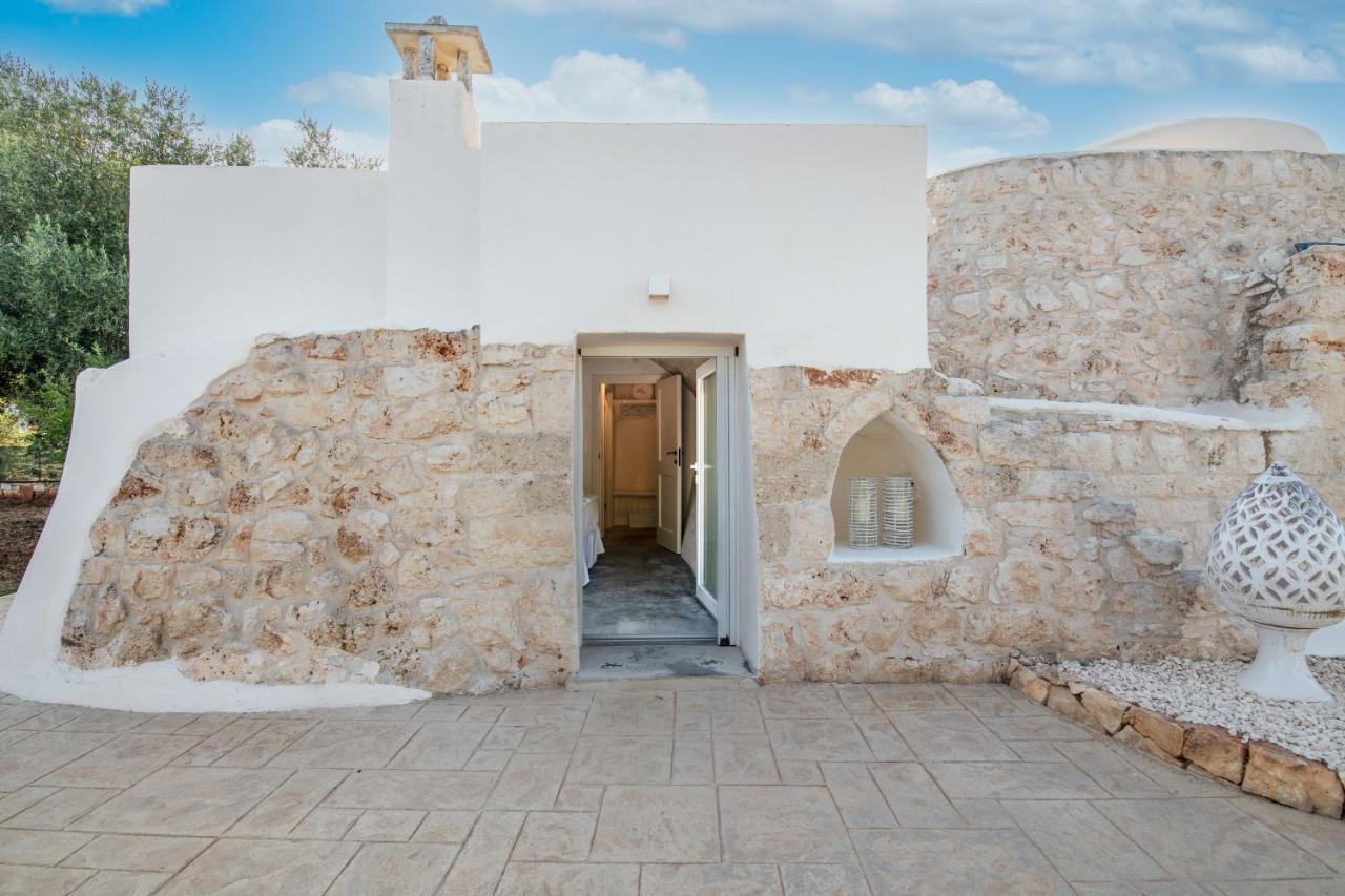 B&B Trulli Moonlight Da Grace Ostuni Buitenkant foto