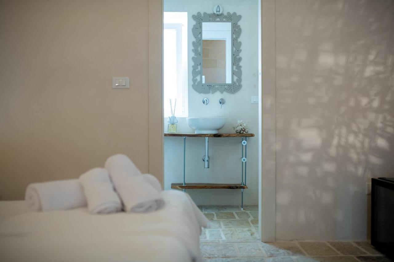 B&B Trulli Moonlight Da Grace Ostuni Buitenkant foto